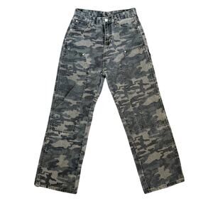 Unbranded Cargo Style Pants Camo Women’s Size X-Small